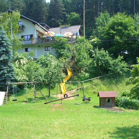 Gasthaus - Gaestehaus Schusterbauer Rein Buitenkant foto